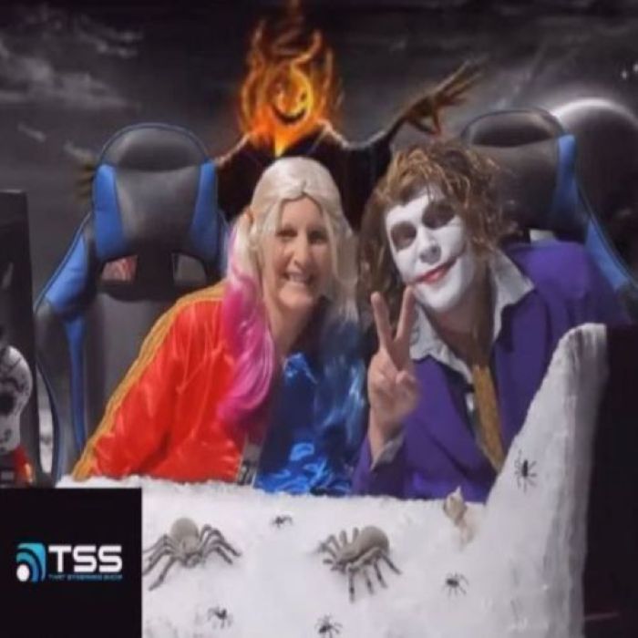 Halloween Radio Show 2020 Picture 700 X 700